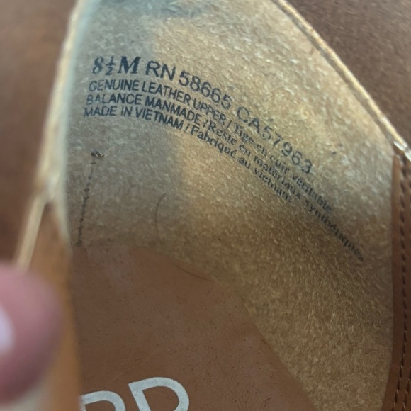 BP Tan Suede Ankle Boots with Block Heel Size 8.5 - Picture 10 of 10